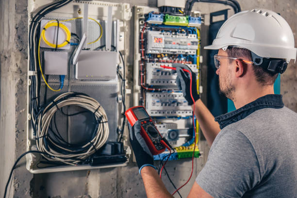 Best Electrician Near Me  in Combee Settlement, FL